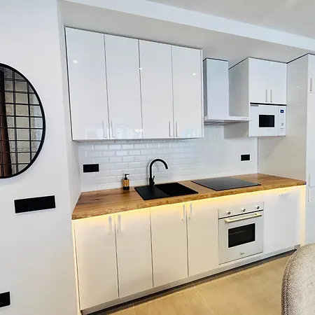 Alquilaeasy Tu Nuevo Hogar En Playamar Torremolinos